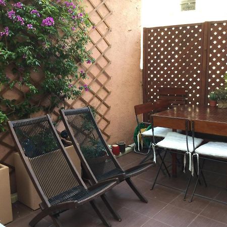 Chambre 1 Personne Avec Terrasse Centre Ville Marseille 3 Nuits Min , Femme Uniquement Marselha Exterior foto